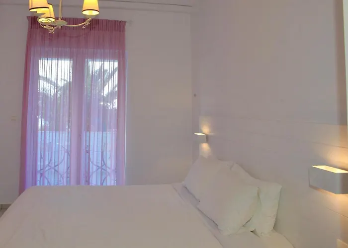 아파트호텔 Nicolas 3*