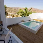 Nicolas Aparthotel Ormos (Andros)