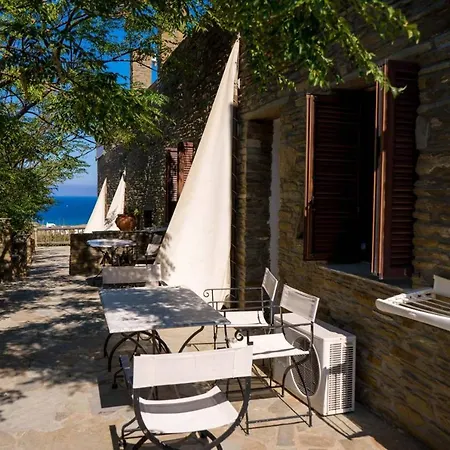 Nicolas Aparthotel