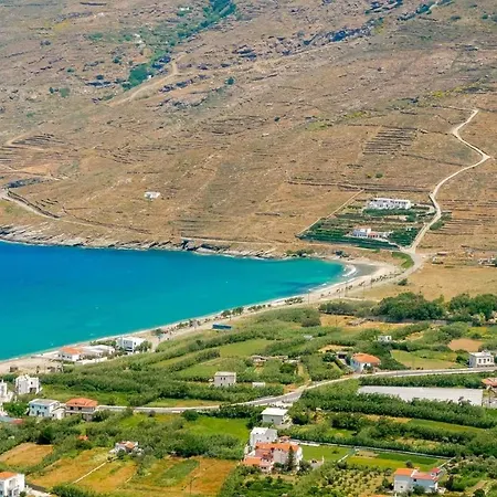 Nicolas アパートホテル