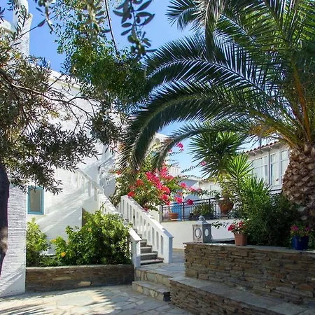 Nicolas Aparthotel