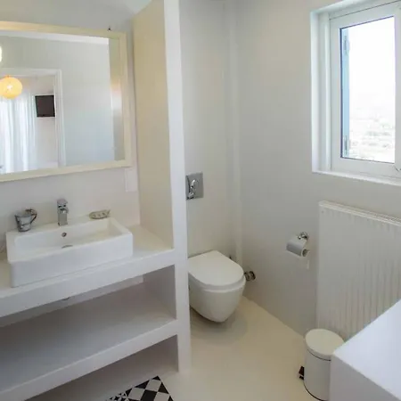 Nicolas アパートホテル Órmos