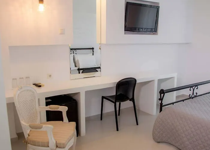 Nicolas Aparthotel Ormos (Andros)