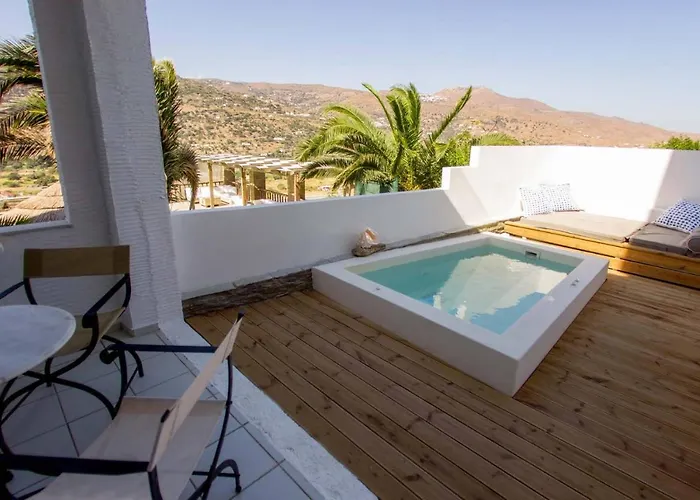 Nicolas Aparthotel Ormos (Andros)